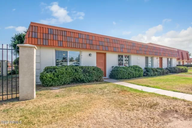 MLS: 6378264 Condo For Sale