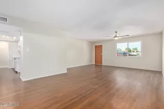 Photo #6: 6378264 Listing 