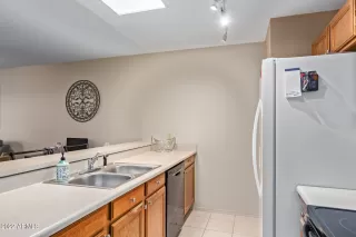 Photo #6: 6378531 Listing