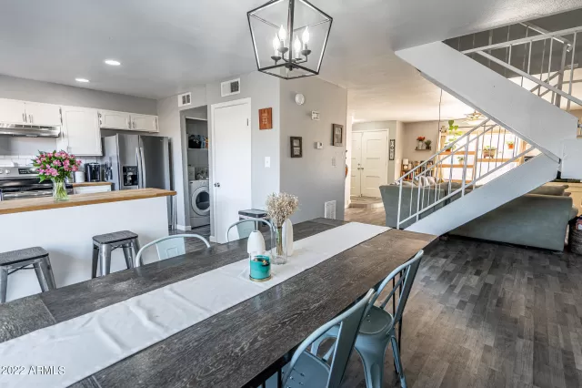 MLS: 6378561 Condo For Sale