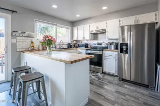 Photo #1: 6378561 Listing 