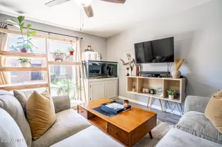 Photo #2: 6378561 Listing 