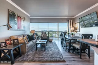 Photo #4: 6378680 Listing