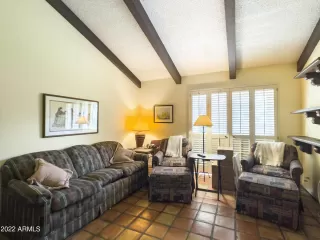 Photo #6: 6378693 Listing 