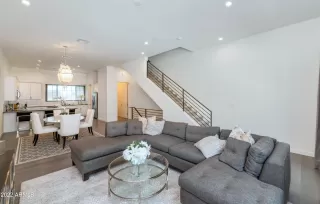 Photo #2: 6378716 Listing 