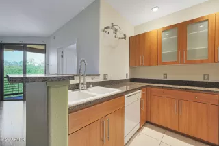 Photo #2: 6378732 Listing