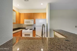 Photo #4: 6378732 Listing