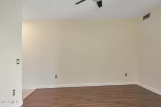 Photo #5: 6378732 Listing