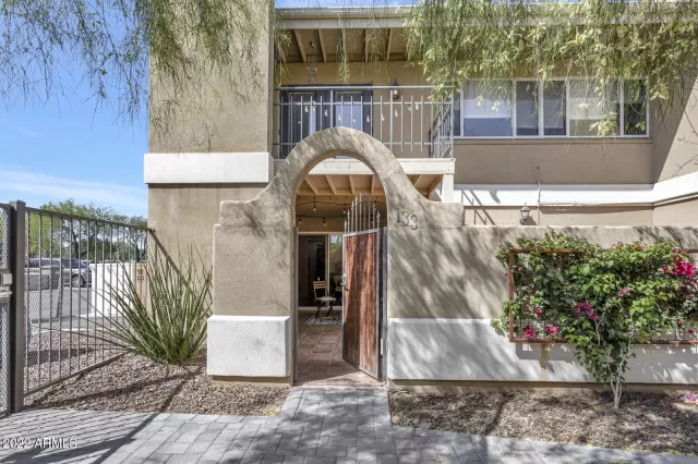 MLS: 6378933 Condo For Sale