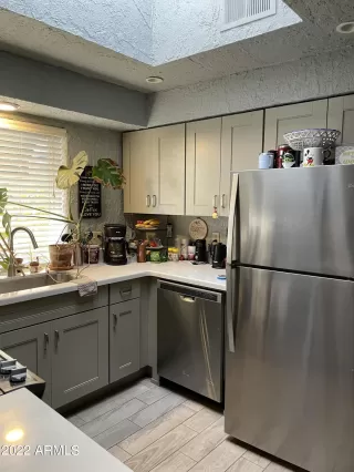 Photo #6: 6378946 Listing