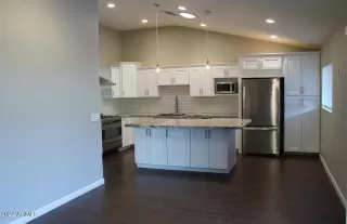 Photo #2: 6379028 Listing 