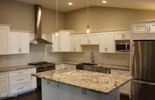 Photo #4: 6379028 Listing 