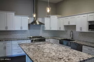 Photo #5: 6379028 Listing 