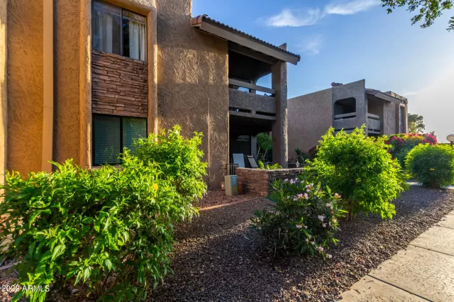 MLS: 6379039 Condo For Sale