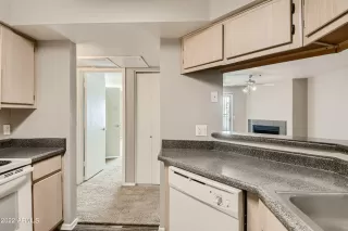 Photo #5: 6379229 Listing 
