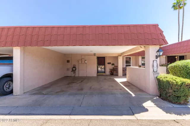 MLS: 6379355 Condo For Sale