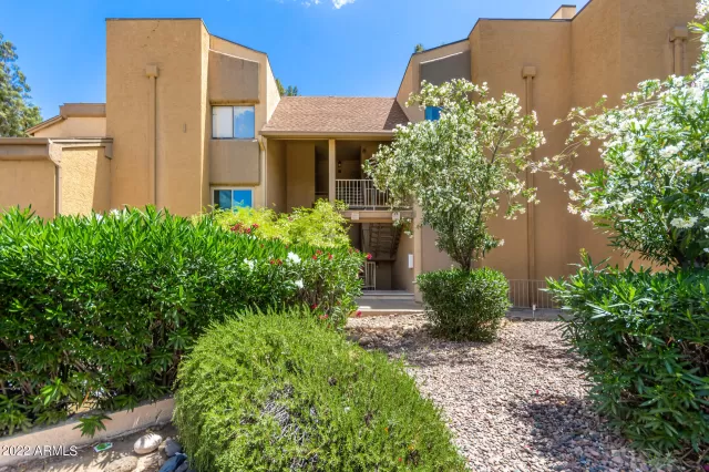 MLS: 6379357 Condo For Sale