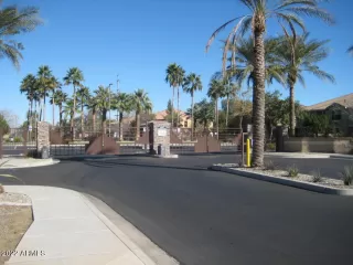 Photo #2: 6379827 Listing