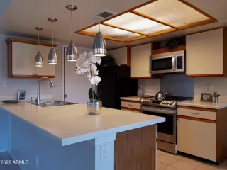 Photo #3: 6379856 Listing