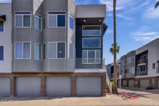 Photo #2: 6379929 Listing