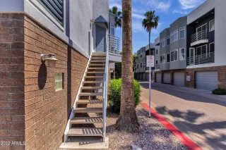 Photo #3: 6379929 Listing