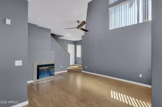 Photo #6: 6379929 Listing