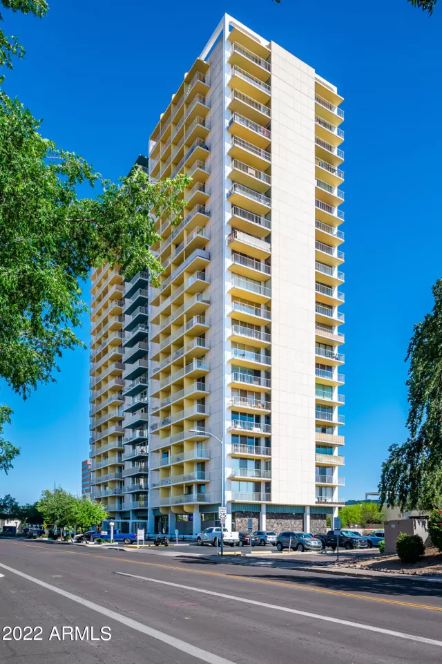 MLS: 6379930 Condo For Sale