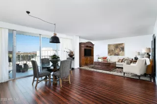 Photo #4: 6379930 Listing