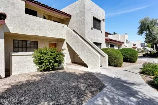 Photo #2: 6379958 Listing