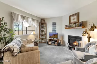 Photo #5: 6379958 Listing