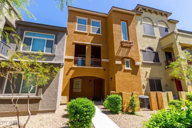 MLS: 6379967 Condo For Sale