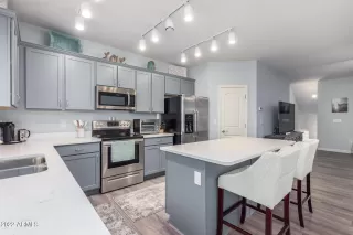 Photo #2: 6379967 Listing