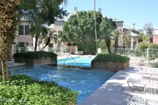 Photo #4: 6380047 Listing