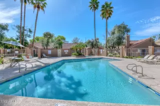 Photo #3: 6380198 Listing