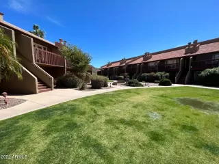 Photo #5: 6380531 Listing