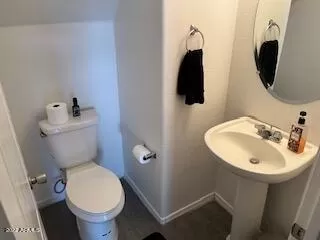 Photo #5: 6380550 Listing