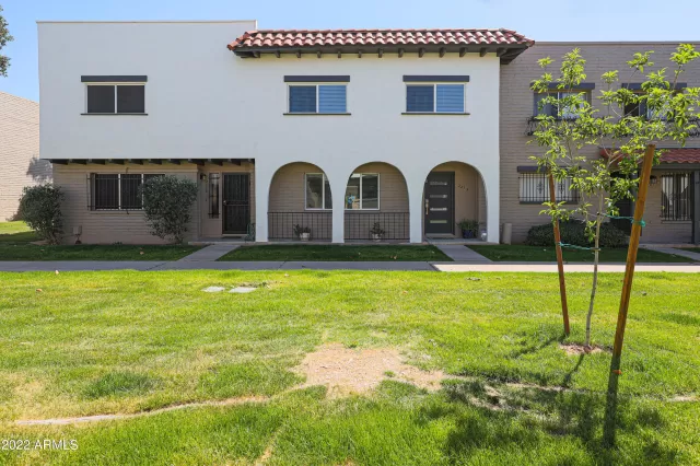 MLS: 6380572 Condo For Sale