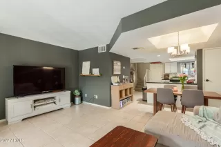 Photo #2: 6380678 Listing