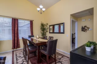 Photo #5: 6380712 Listing