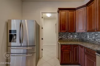 Photo #6: 6380748 Listing 