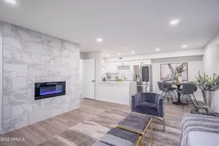 Photo #2: 6381193 Listing