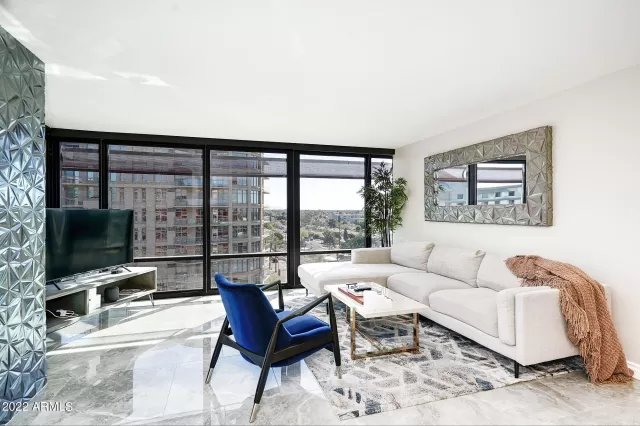 MLS: 6381209 Condo For Sale