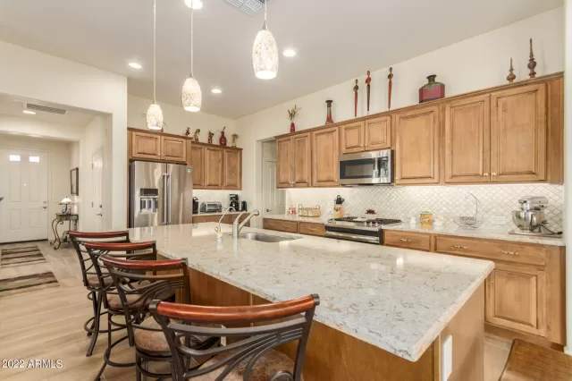 MLS: 6381217 Condo For Sale