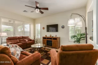 Photo #2: 6381217 Listing 