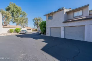 Photo #5: 6381263 Listing