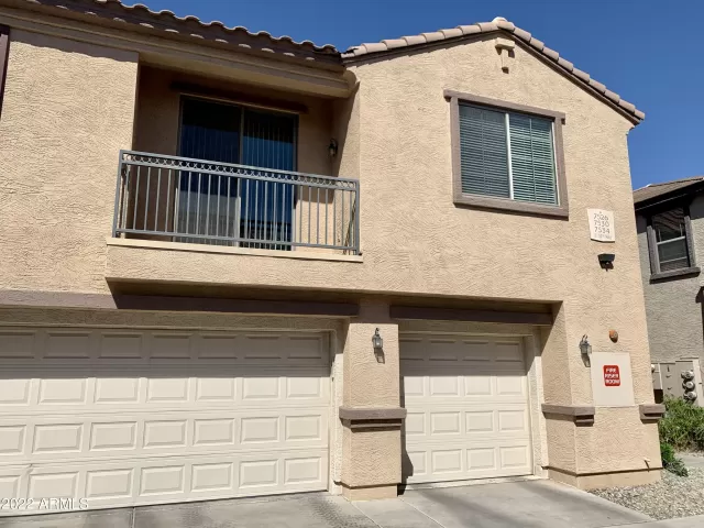 MLS: 6381300 Condo For Sale