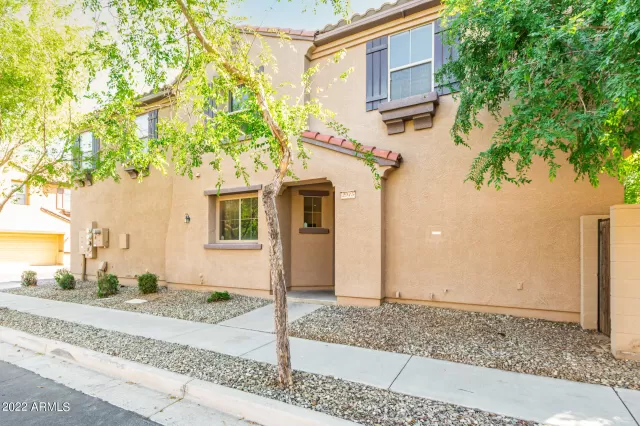 MLS: 6381330 Condo For Sale