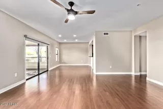Photo #2: 6381397 Listing