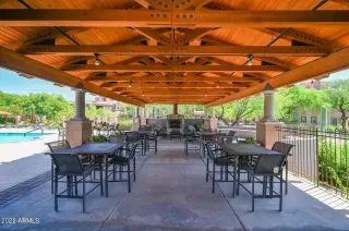 Photo #2: 6381640 Listing