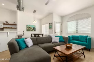 Photo #3: 6381648 Listing 